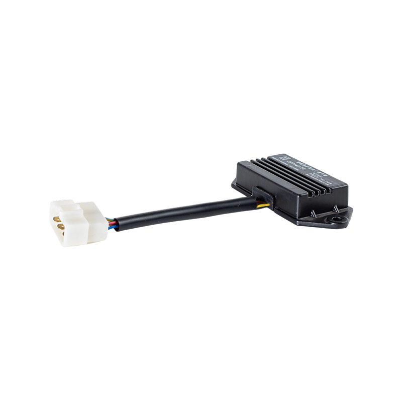IP65 DC12V แรงดันไฟฟ้ากว้างเกินแรงดันไฟฟ้าเกินปัจจุบันระบบชาร์จรถยกอุตสาหกรรมตัวควบคุมอิเล็กทรอนิกส์