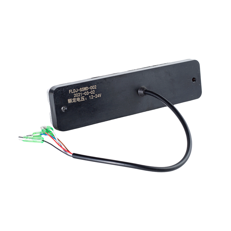 FLDJ-SSWD-004 IP65 5W DC12-24V ไฟท้ายแบบรวม LED 3 สีแบบรวม